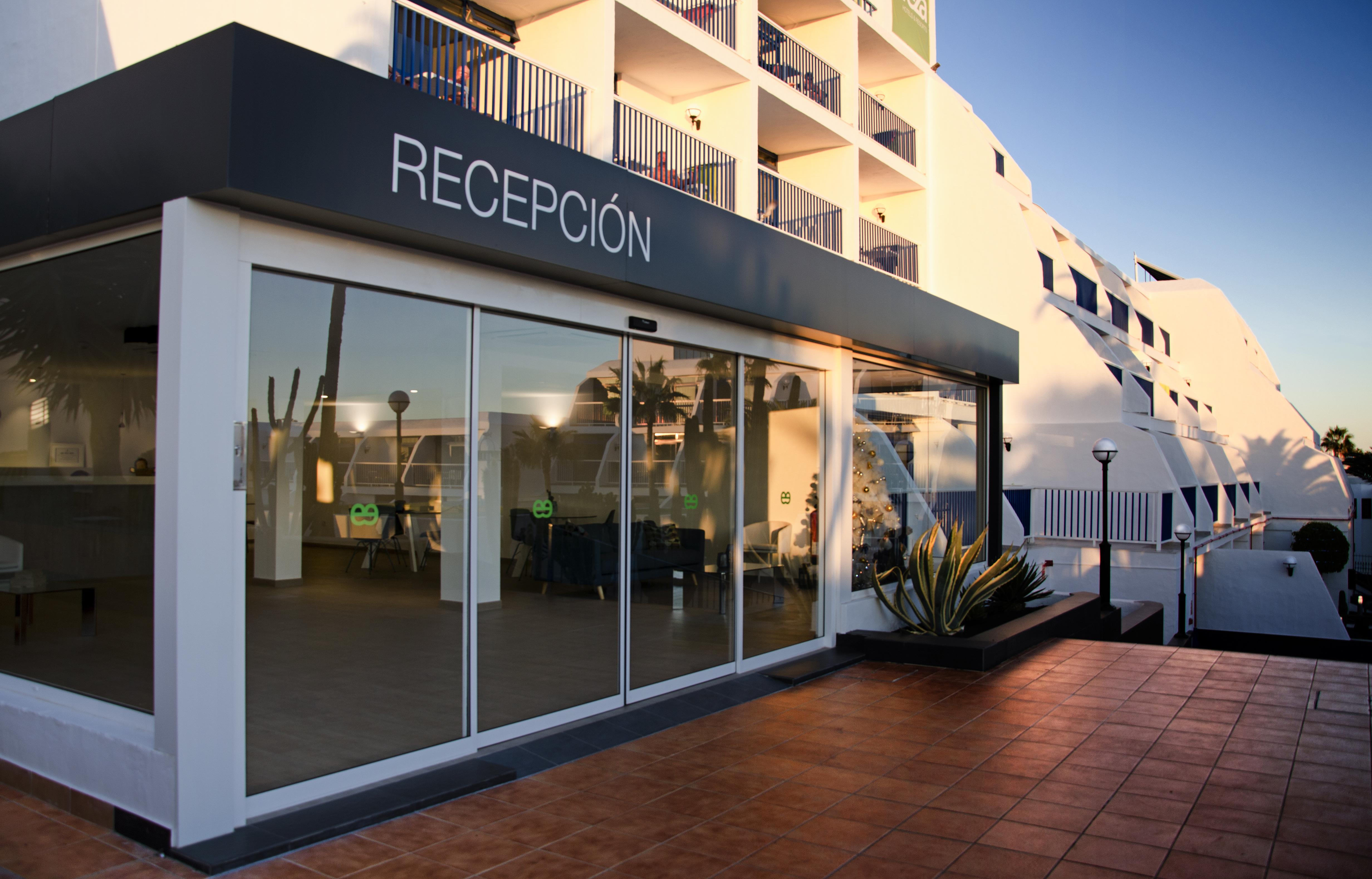 Ereza Los Hibiscos Puerto del Carmen (Lanzarote) Exterior foto
